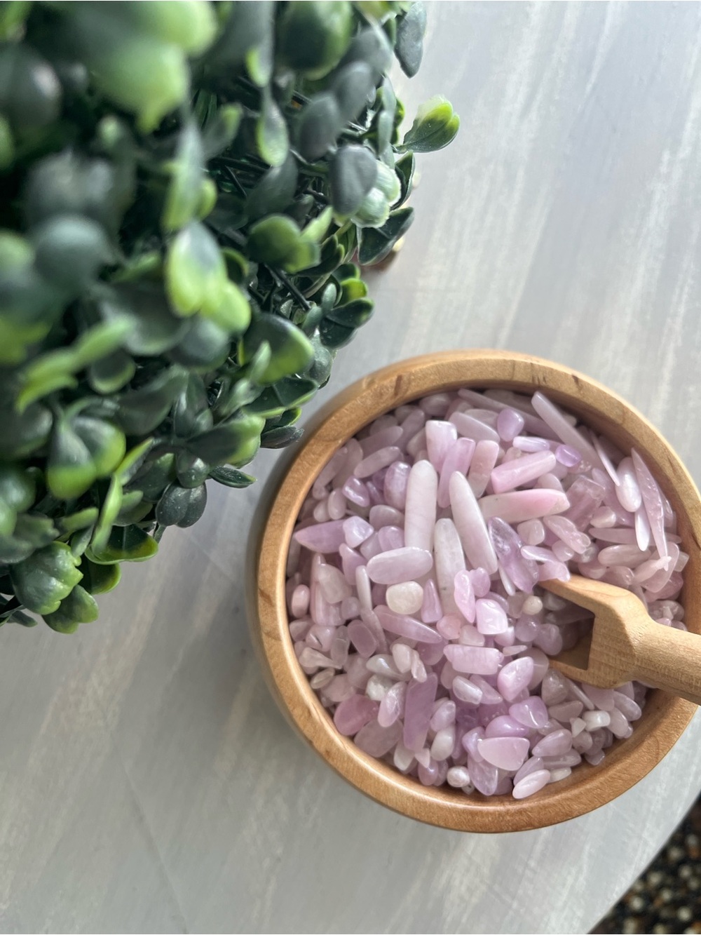 Kunzite Chips